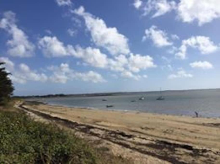Meuble Sur L'Ile De Tascon A 300 M De La Plage Saint-Armel Exterior photo